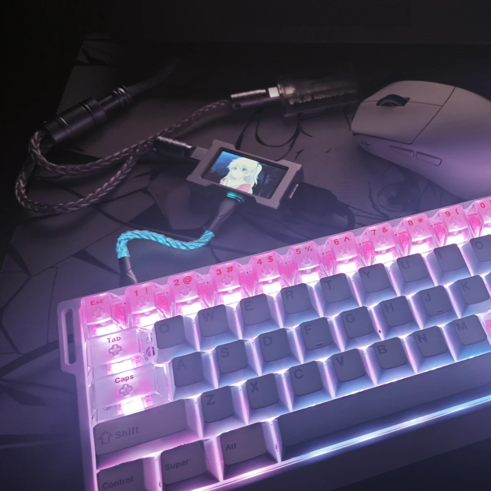 Gaming USB Hub with Display - Image 3